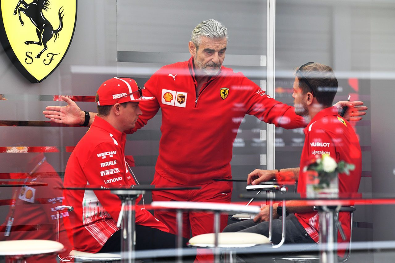 有力サッカーチームへの移籍が噂されるフェラーリf1のアリバベーネ代表 鈴鹿で退任の噂を完全否定 F1速報公式サイト