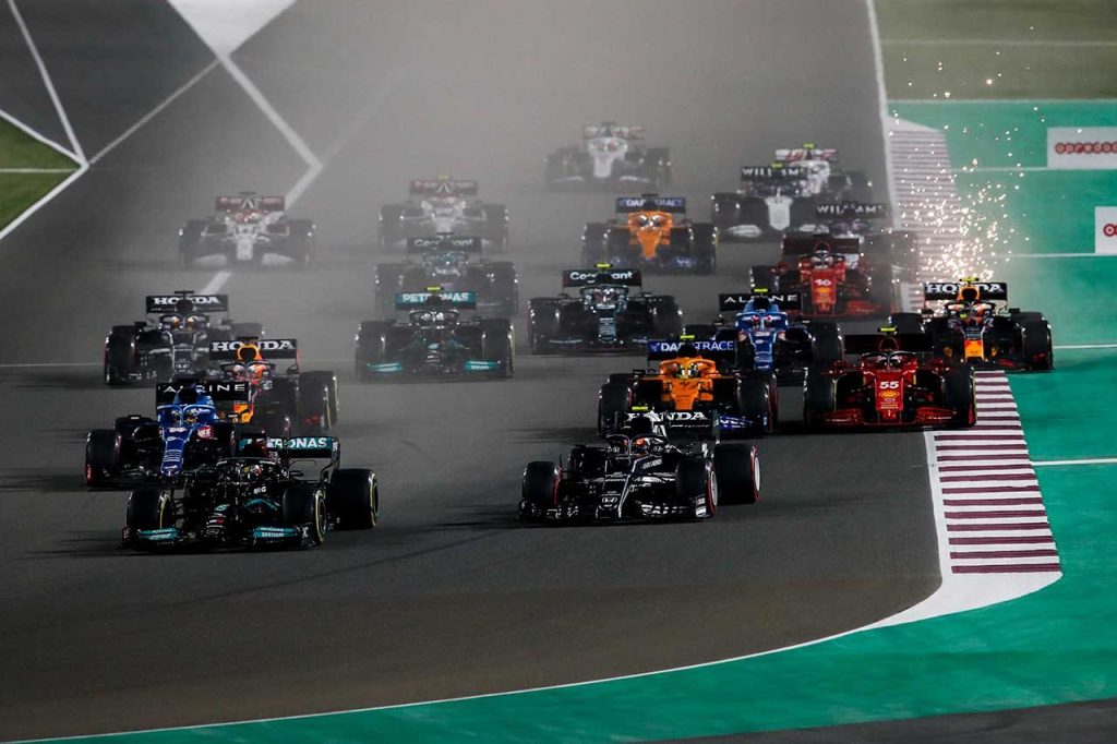 ルイス・ハミルトン F1カタールGP決勝「パンクの原因はデブリ