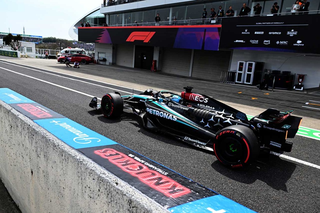 早い者勝ち！F1 2024 メルセデス ハミルトン ラッセル 鈴鹿サーキット ジョージ・ラッセル vs ルイス・ハミルトン：2024年F1前半成績