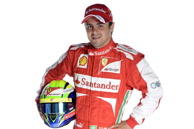 フェラーリ、2013年のレーシングスーツを公開- F速公式サイト -