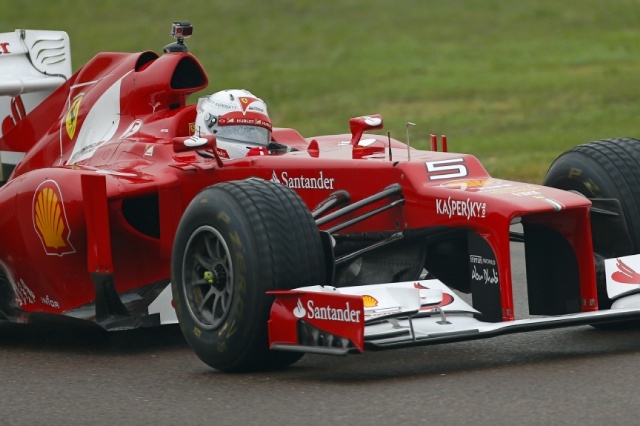 ベッテル、フェラーリで初テスト- F1速報公式サイト -
