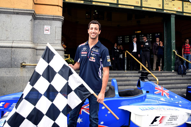 アロンソ「F1には小規模チームが必要」- F速公式サイト -