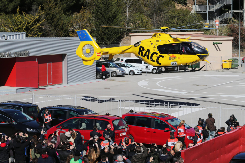 アロンソがクラッシュ、ヘリで病院へ搬送- F1速報公式サイト -