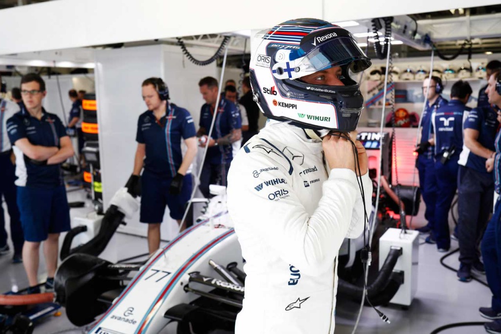 マルティーニ ウィリアムズ F1 2016 バルテリ ボッタス 1/2ヘルメット