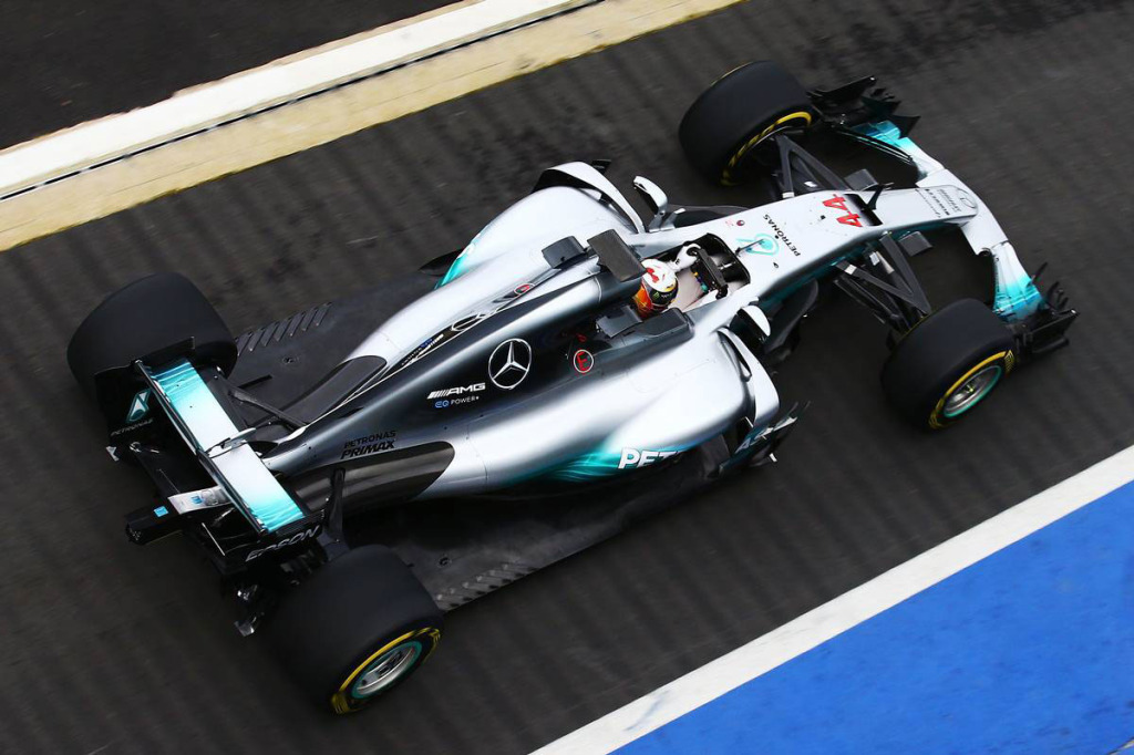 メルセデスF1、2017年型ニューマシン『W08』を発表- F速公式サイト - メルセデスF1、2017年型ニューマシン『W08』を発表- F速公式サイト -