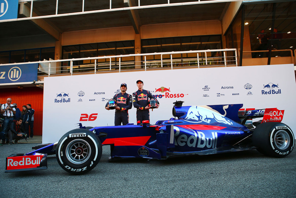 突起のないノーズを採用。トロロッソF1が新車『STR12』を発表- F速公式