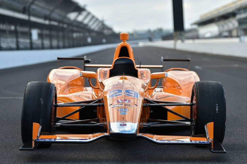 アロンソのインディ500マシン＆ヘルメットのカラーリングが発表- F速