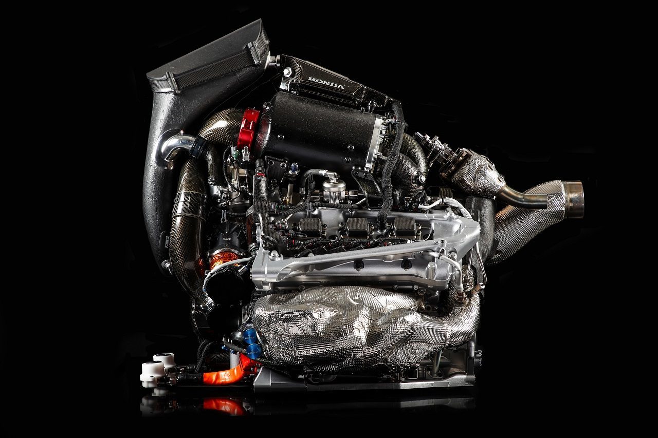 技術特集 ホンダf1パワーユニットは なぜあれほどに壊れ続けたのか 1 17年にレイアウトを変更 F1速報公式サイト 技術特集 ホンダf1パワーユニットは なぜあれほどに壊れ続けたのか 1 17年にレイアウトを変更 F1速報公式サイト