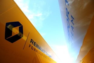 ルノーf1 カスタマーチームに対し平等を保証せず 将来のワークスパワーユニット優遇を示唆 F1速報公式サイト F1速報 ルノーf1 カスタマーチームに対し平等を保証せず 将来のワークスパワーユニット優遇を示唆 F1速報公式サイト F1速報