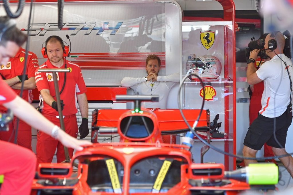 ベッテル「首の痛みで、一時は予選に出られないかと思った」:F1 ベッテル「首の痛みで、一時は予選に出られないかと思った」:F1