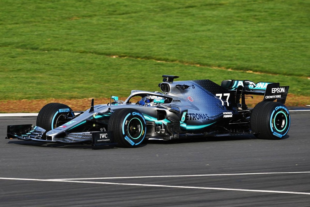 動画】メルセデスF1が新車W10 EQ Power+をシェイクダウン- F速