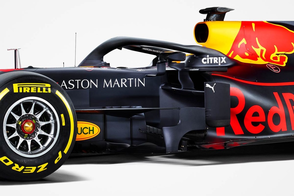 F1新車ギャラリー】2019年シーズンを戦うレッドブル・ホンダがRB15の