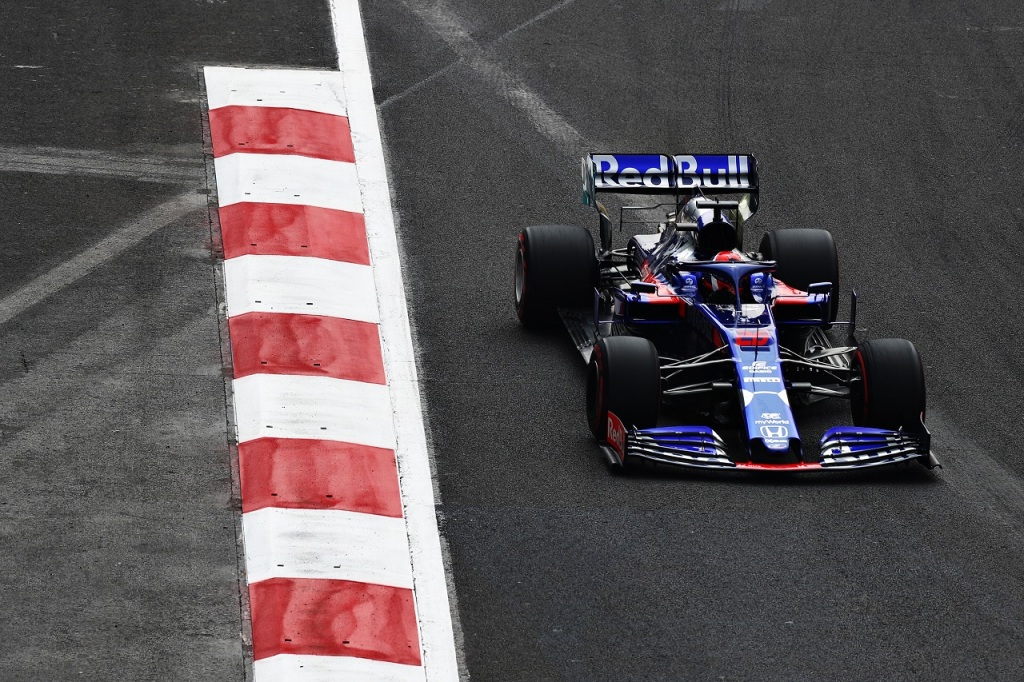 F1 アブダビGP 2019 ストラップ 激レア F1 アブダビGP 2019 ストラップ 激レア