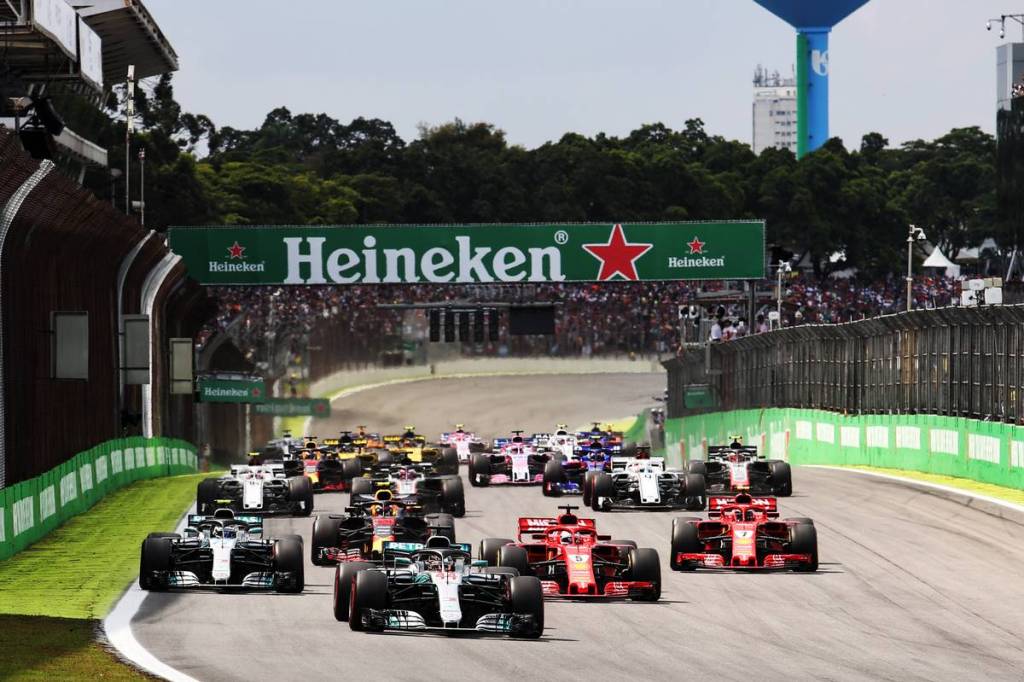 コレクション f1第20戦ブラジルgp初日ハイライト