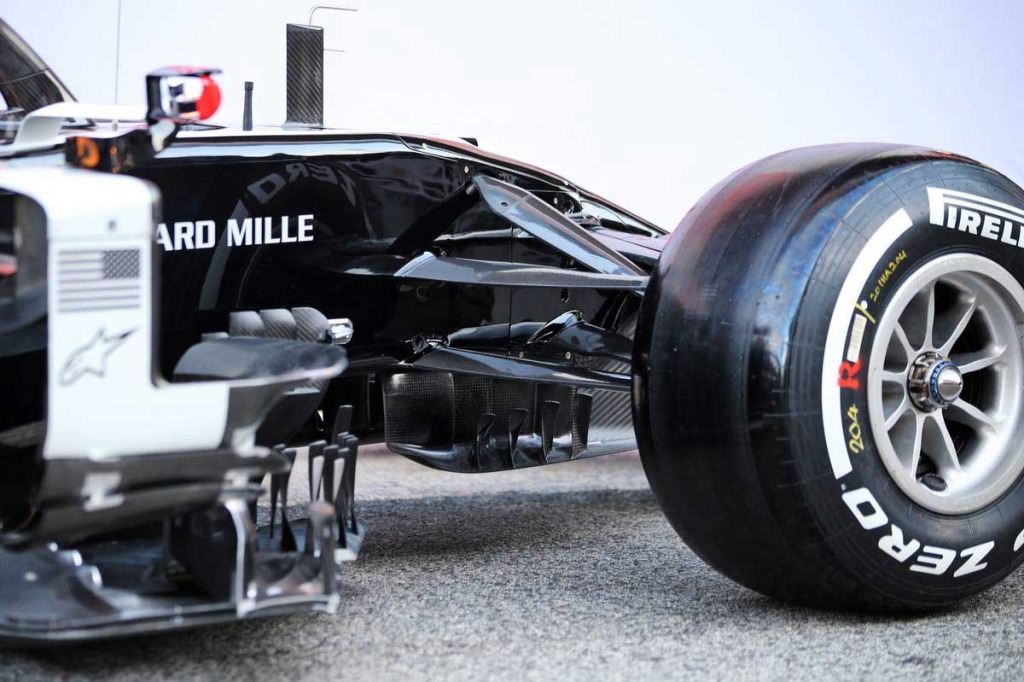 ギャラリー】2020年型ハースF1マシン『VF-20』- F速公式サイト -