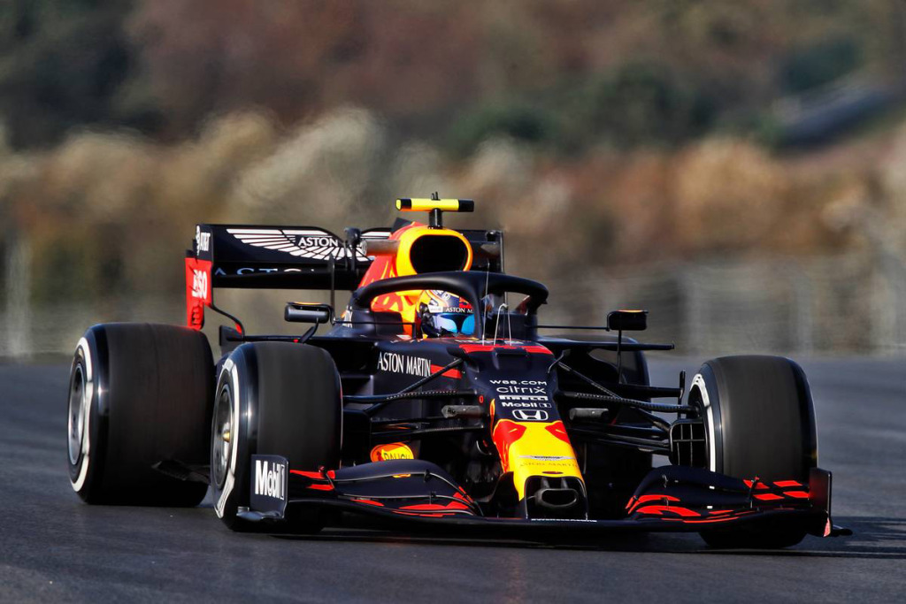 F1トルコGP FP1：再舗装された路面に苦戦も、レッドブル・ホンダの