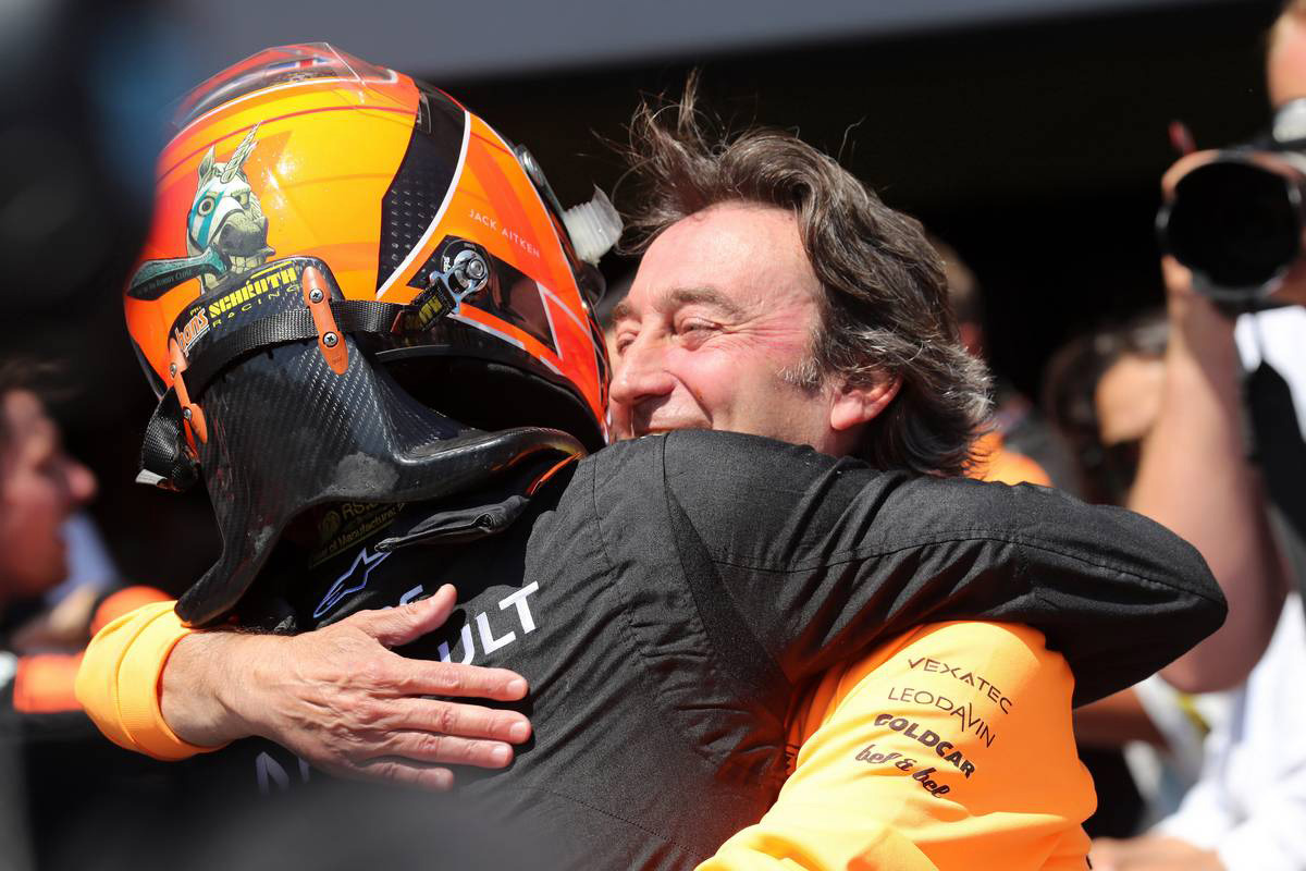 エイドリアン カンポスの急死に サインツ父子やアロンソ ジャンカルロ ミナルディらから悲しみの声 F1速報公式サイト エイドリアン カンポスの急死に サインツ父子やアロンソ ジャンカルロ ミナルディらから悲しみの声 F1速報公式サイト