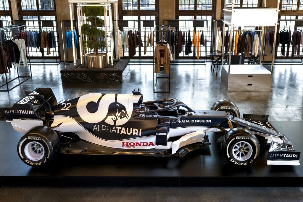 F1デビューから20年のライコネン、情熱は衰えず「新シーズンに F1デビューから20年のライコネン、情熱は衰えず「新シーズンに