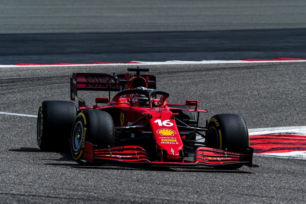 フェラーリ2021年型F1マシン『SF21』がコースデビュー