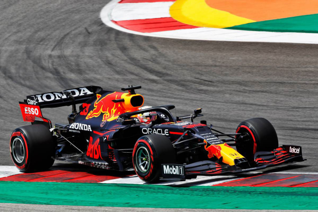 マクラーレンF1、モナコGPにガルフカラーで参戦。マシンと