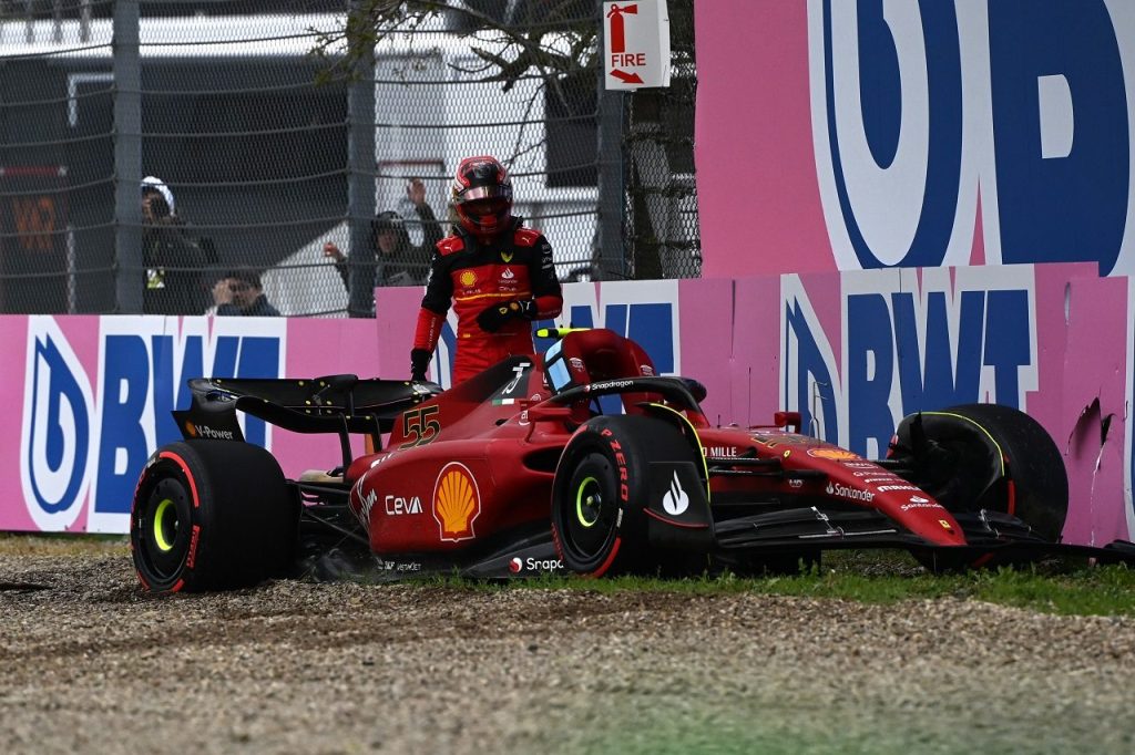 クラッシュしたサインツ「プッシュしていないのに突然コントロールを