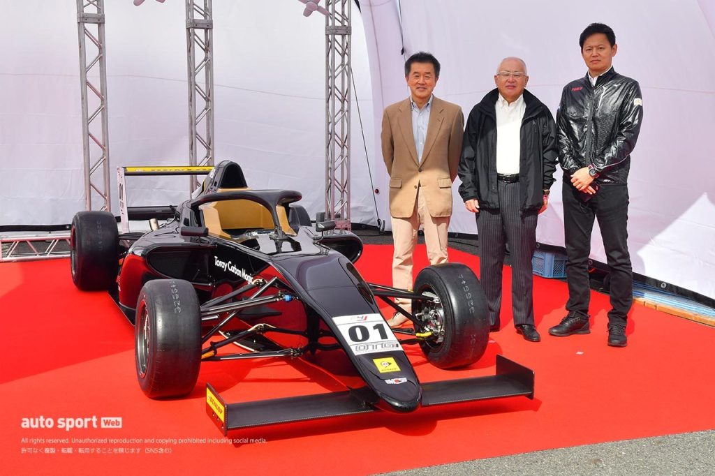 第二世代のFIA-F4マシン『MCS4-24／TMA43』お披露目。スーパーGT第8戦