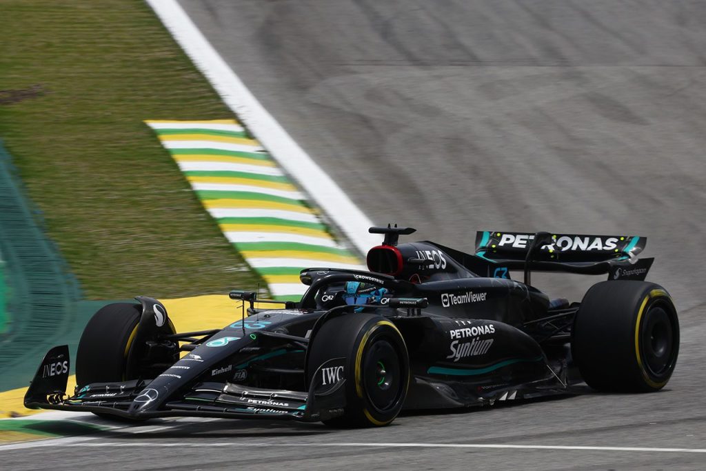 メルセデスF1は2024年型マシンのコンセプトを精査「2023年と同じ