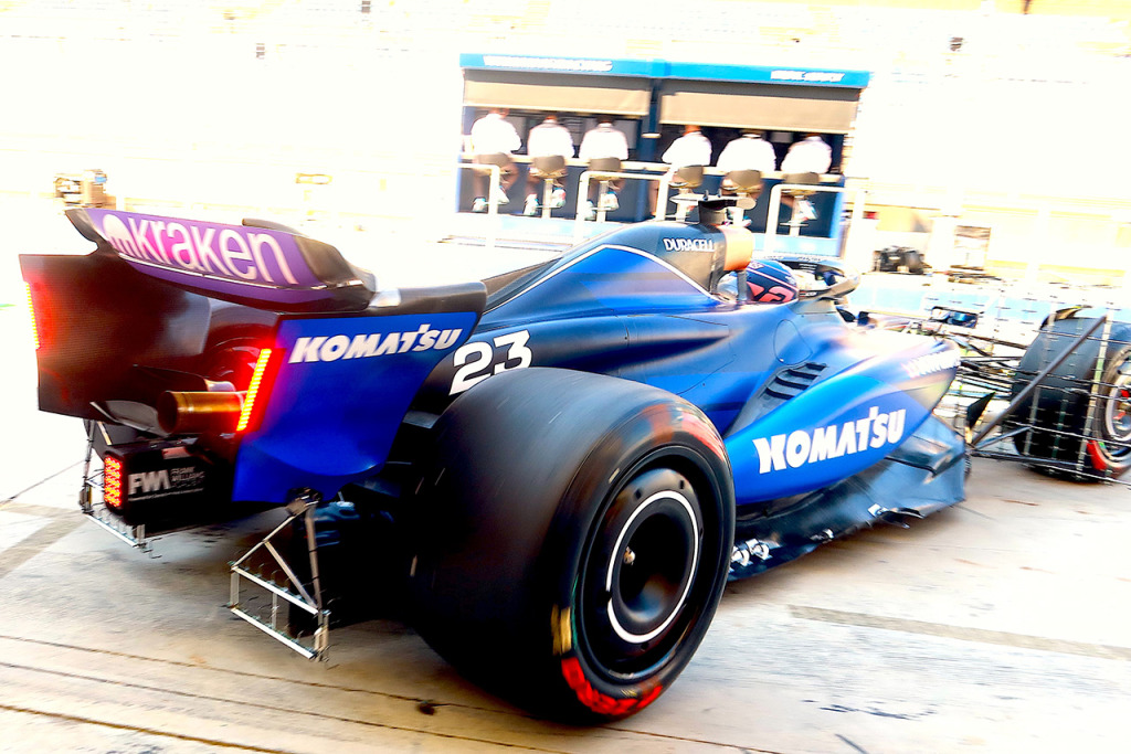 2024 ウィリアムズ F1 チーム スタッフ用 ボディーウォーマー