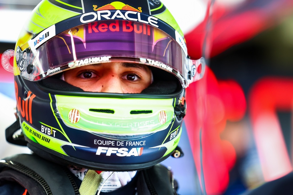 フェルスタッペンのタイヤカス フェルスタッペンに不運なタイヤトラブル「勝利を目前にリタイア…時々