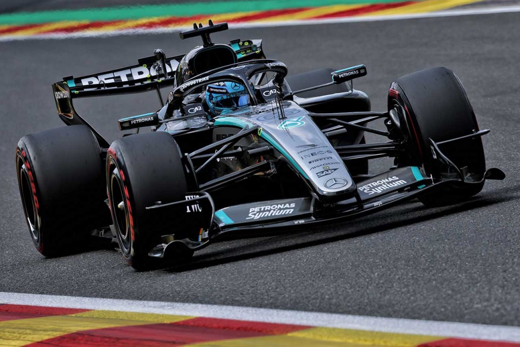 2026年F1日本GPの応援のぼりは全44種類。抽選販売申込は4月1日から