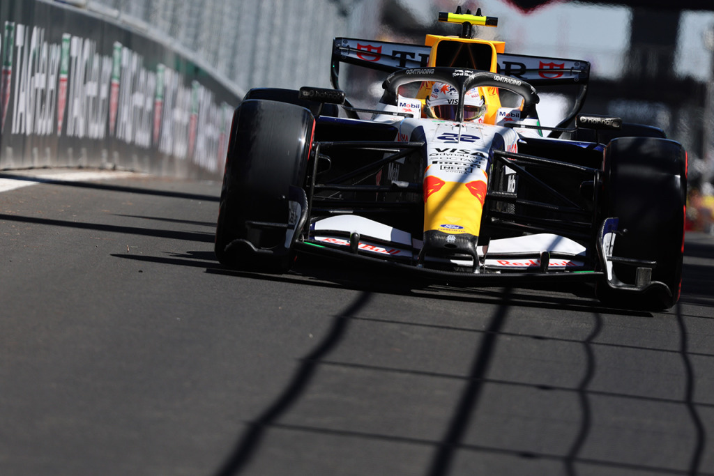 2026年F1日本GPの応援のぼりは全44種類。抽選販売申込は4月1日から